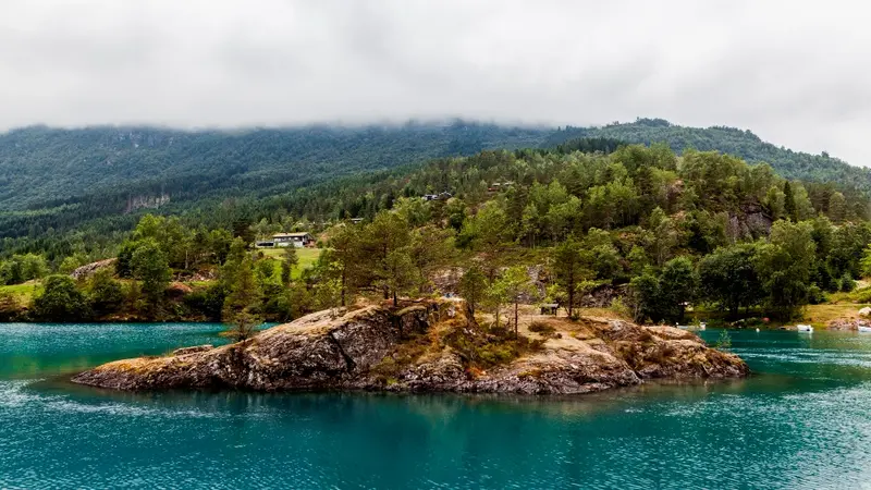 What Is Interesting About Beevitius Islands?
